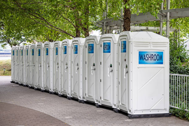 Best Portable bathroom rental  in New Brockton, AL